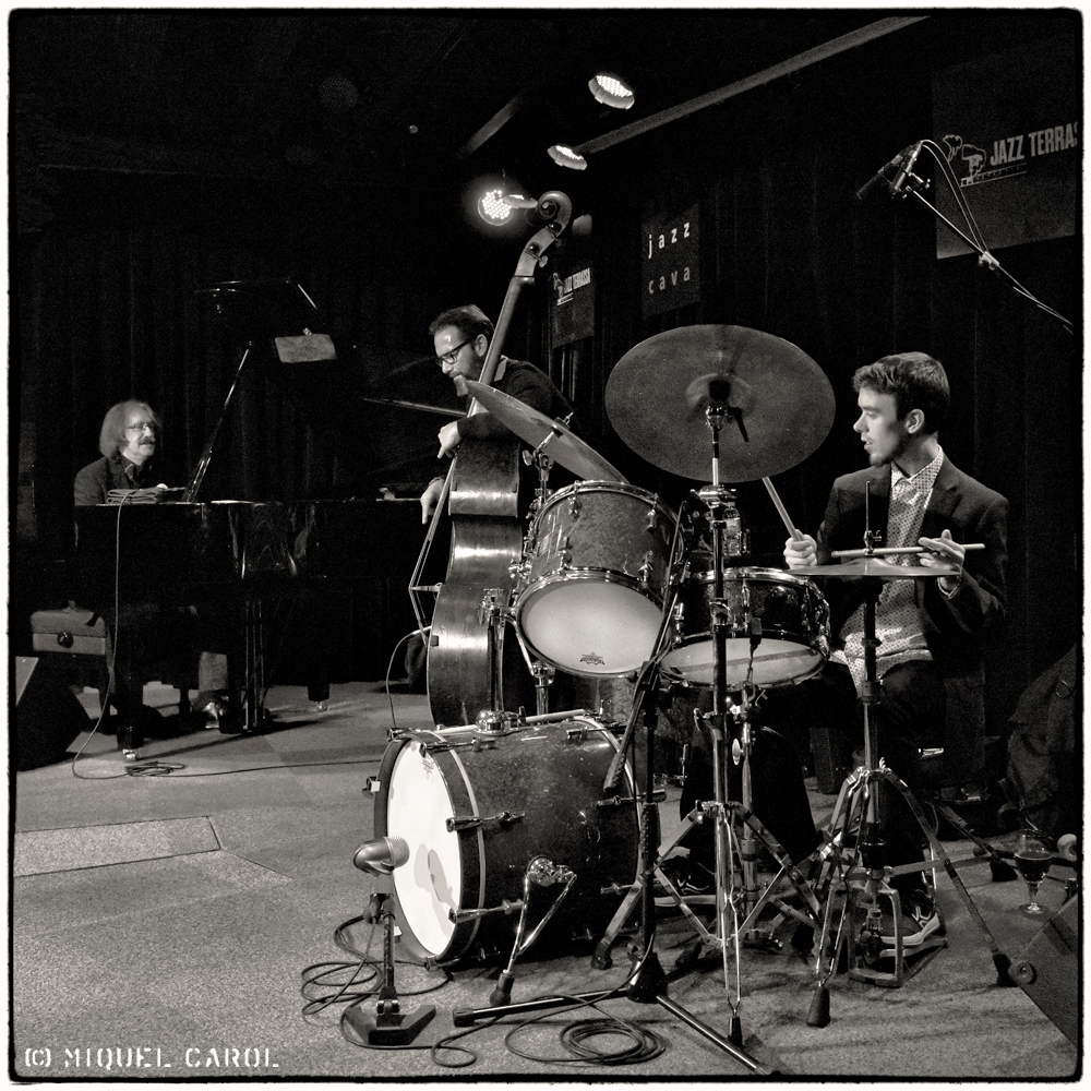 August Tharrats Trio