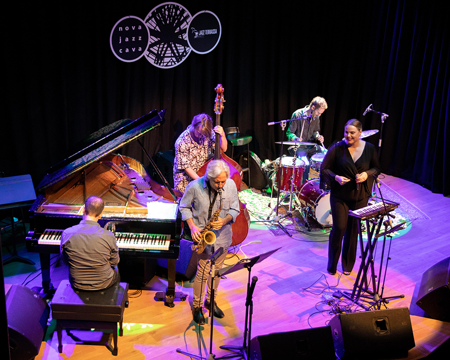 Viktorija Pilatovic Quartet Feat. Perico Sambeat