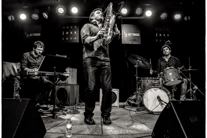 Víctor De Diego Organ Trio