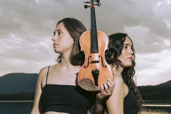 Carolina Alabau & Èlia Bastida