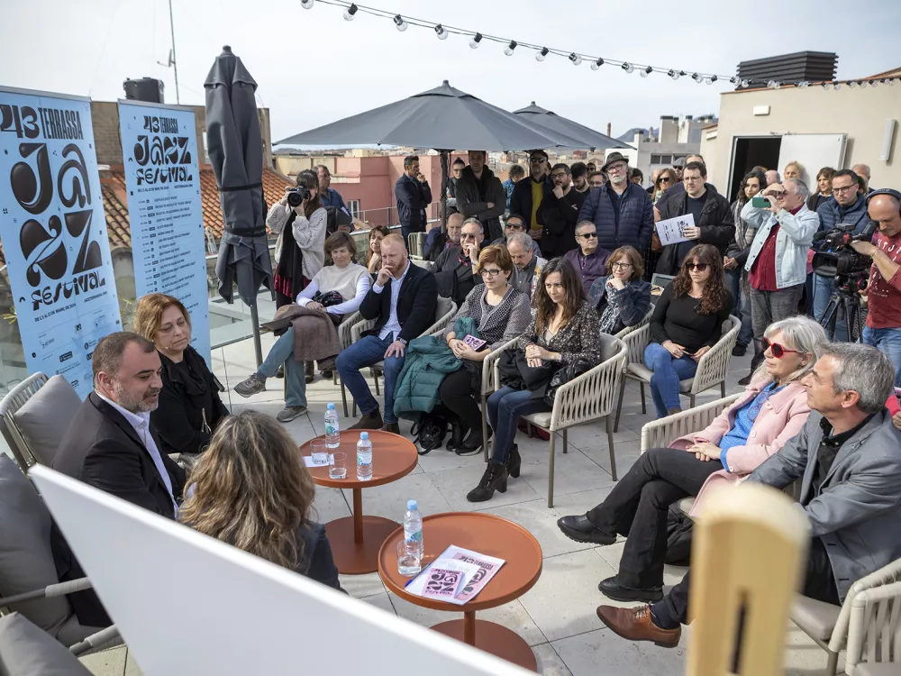 RDP43FJT1@RafelCasanova