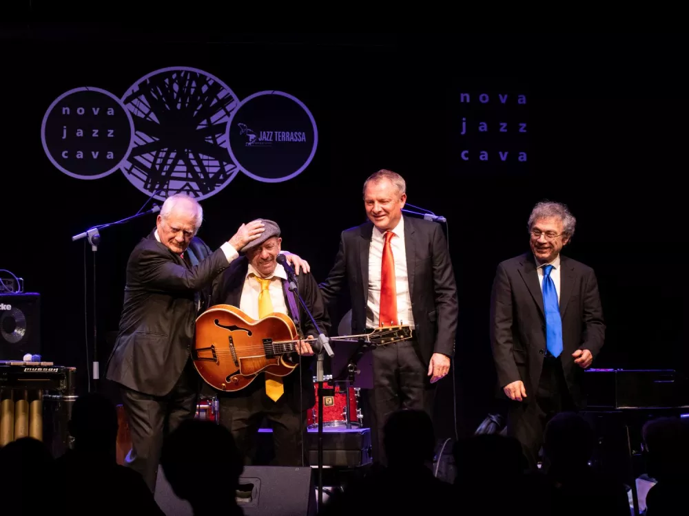 Dany Doriz feat Jeff Hoffman