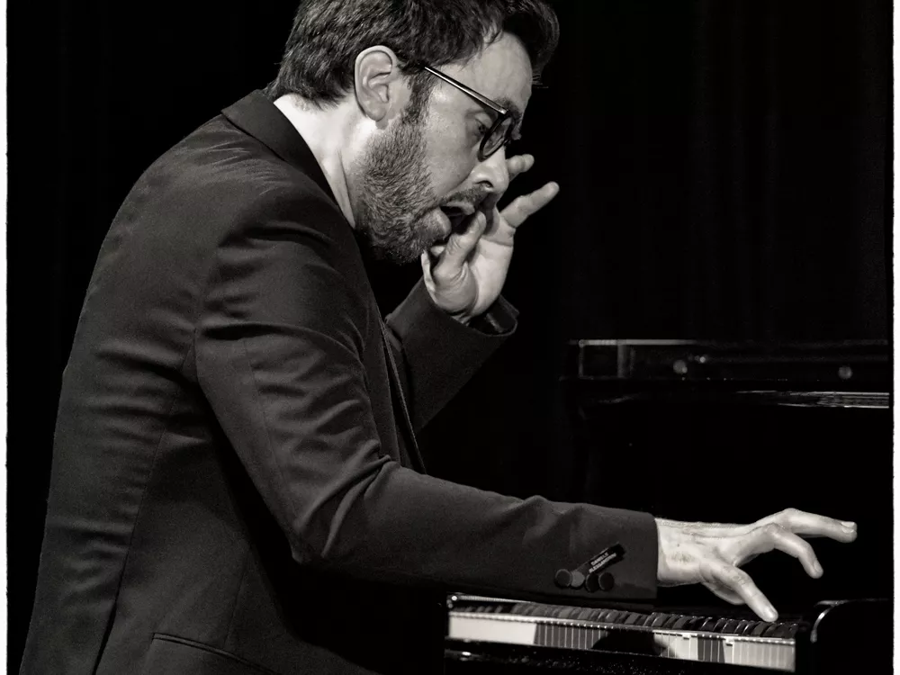 Julian Oliver Mazzariello