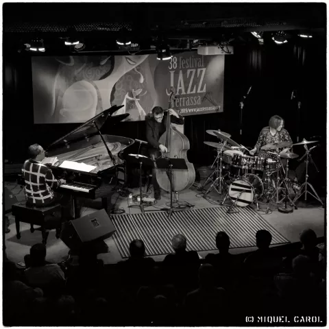 38 FJT Children Of The Light 2019