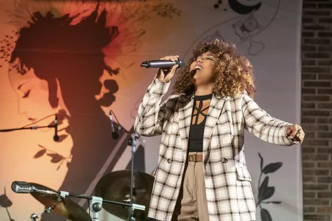 Atenea Carter Groove & Collective