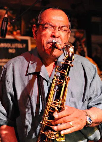Ernie Watts