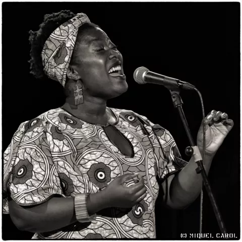 Edna Sey