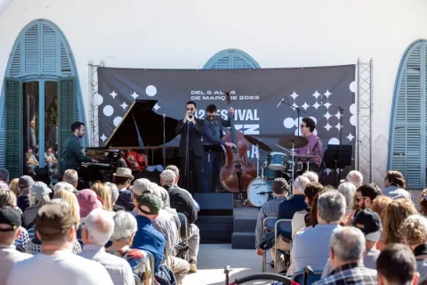 Oriol Vallès "Cap Clar"