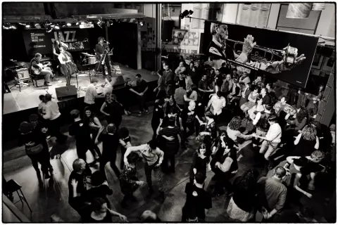 Bumpy Roof Band-Sessió Golfa de Lindy Hop