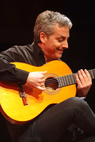 Pedro Javier González