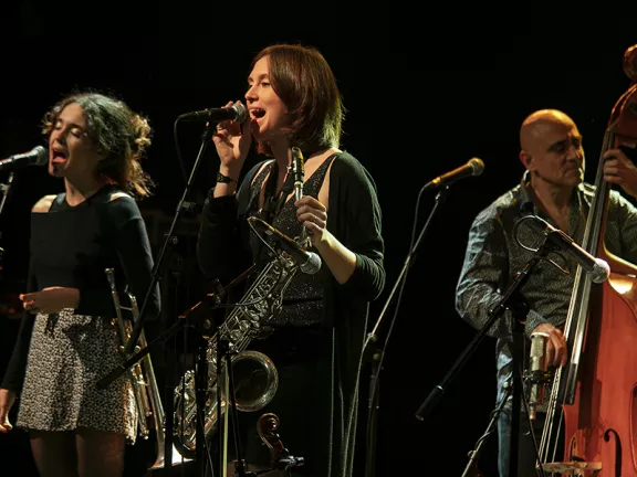 Alba & Èlia & Chamorro