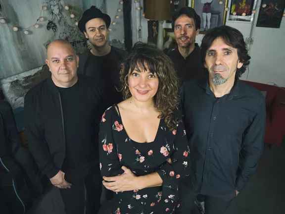 Jazz Pretenders Feat. Marian Barahona