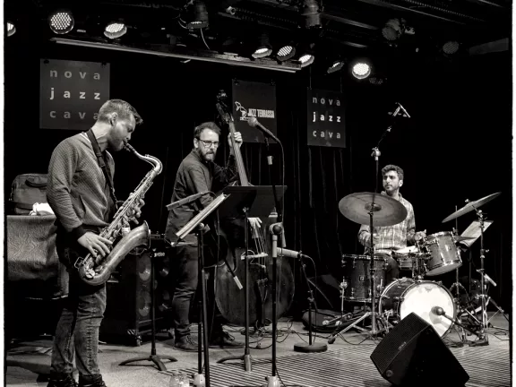 03 Jazz Trio